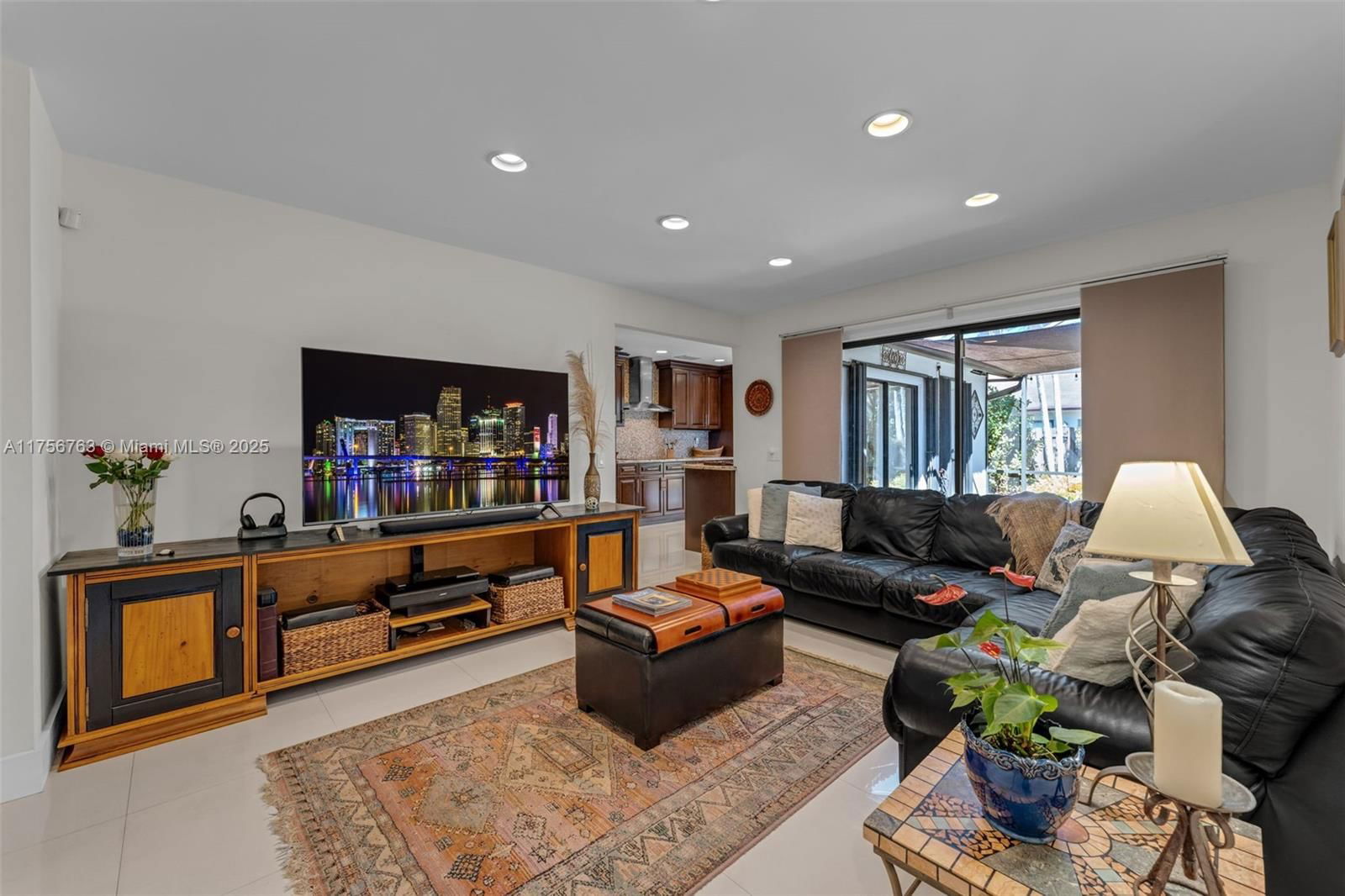 Real estate property located at 13607 114th Ln, Miami-dade, Crossings Patio Homes Sec, Miami, FL