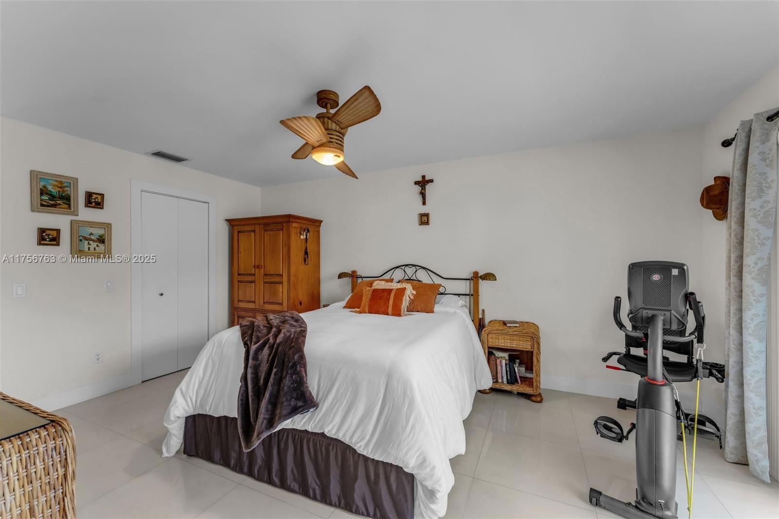Real estate property located at 13607 114th Ln, Miami-dade, Crossings Patio Homes Sec, Miami, FL