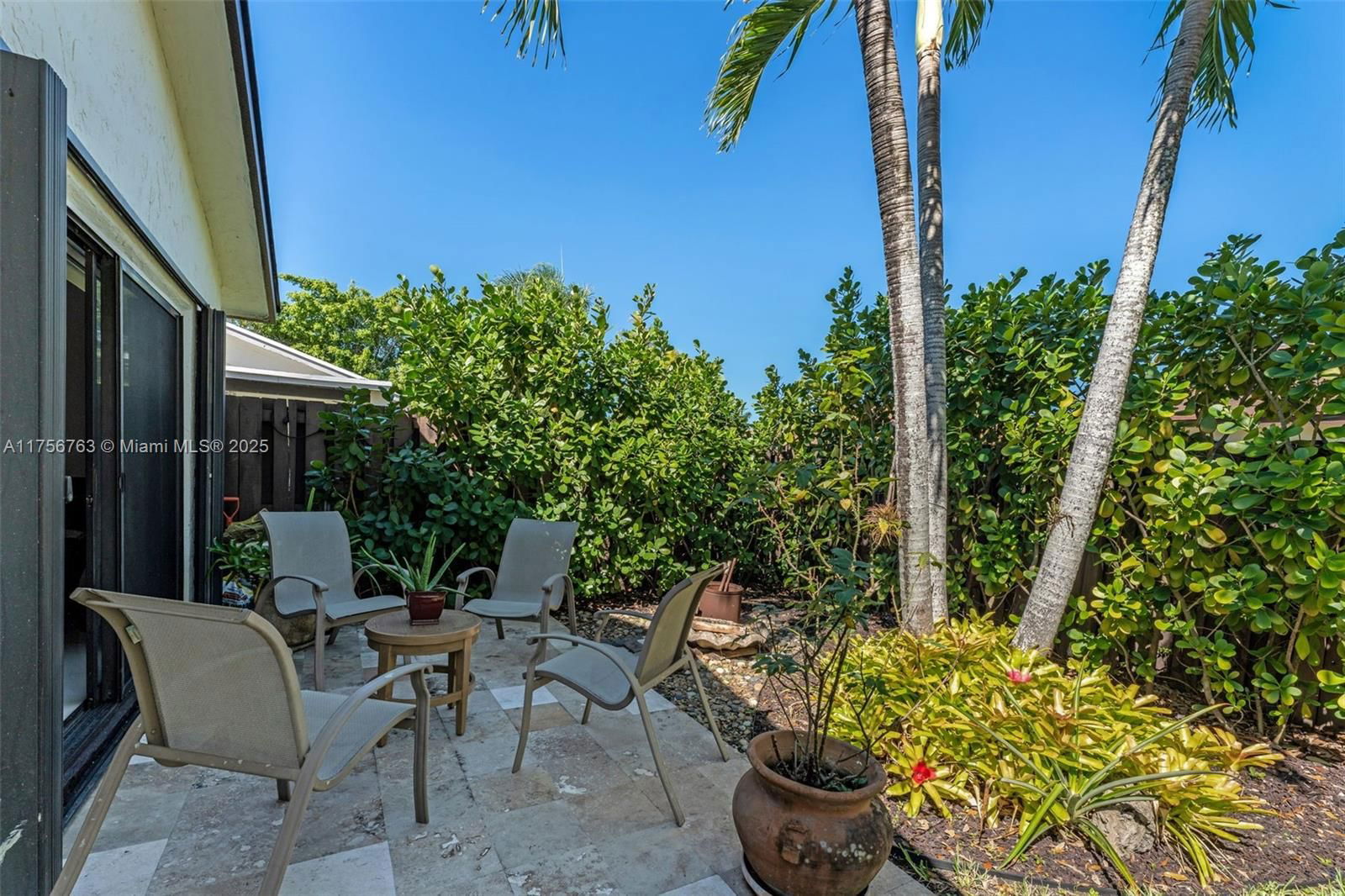 Real estate property located at 13607 114th Ln, Miami-dade, Crossings Patio Homes Sec, Miami, FL