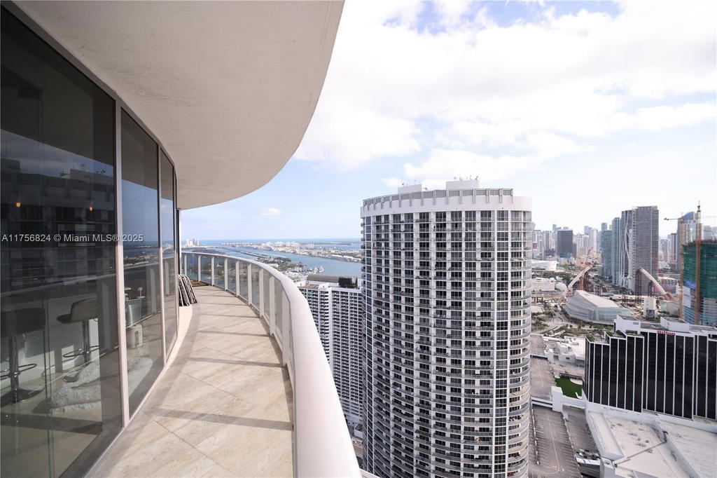 Real estate property located at 488 18th St #5000, Miami-dade, Aria On The Bay Condo, Miami, FL
