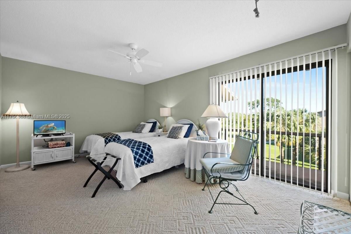 Real estate property located at 18369 Wood Haven Ln J, Martin, Riverbend Condo, Jupiter, FL