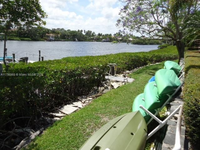 Real estate property located at 18369 Wood Haven Ln J, Martin, Riverbend Condo, Jupiter, FL