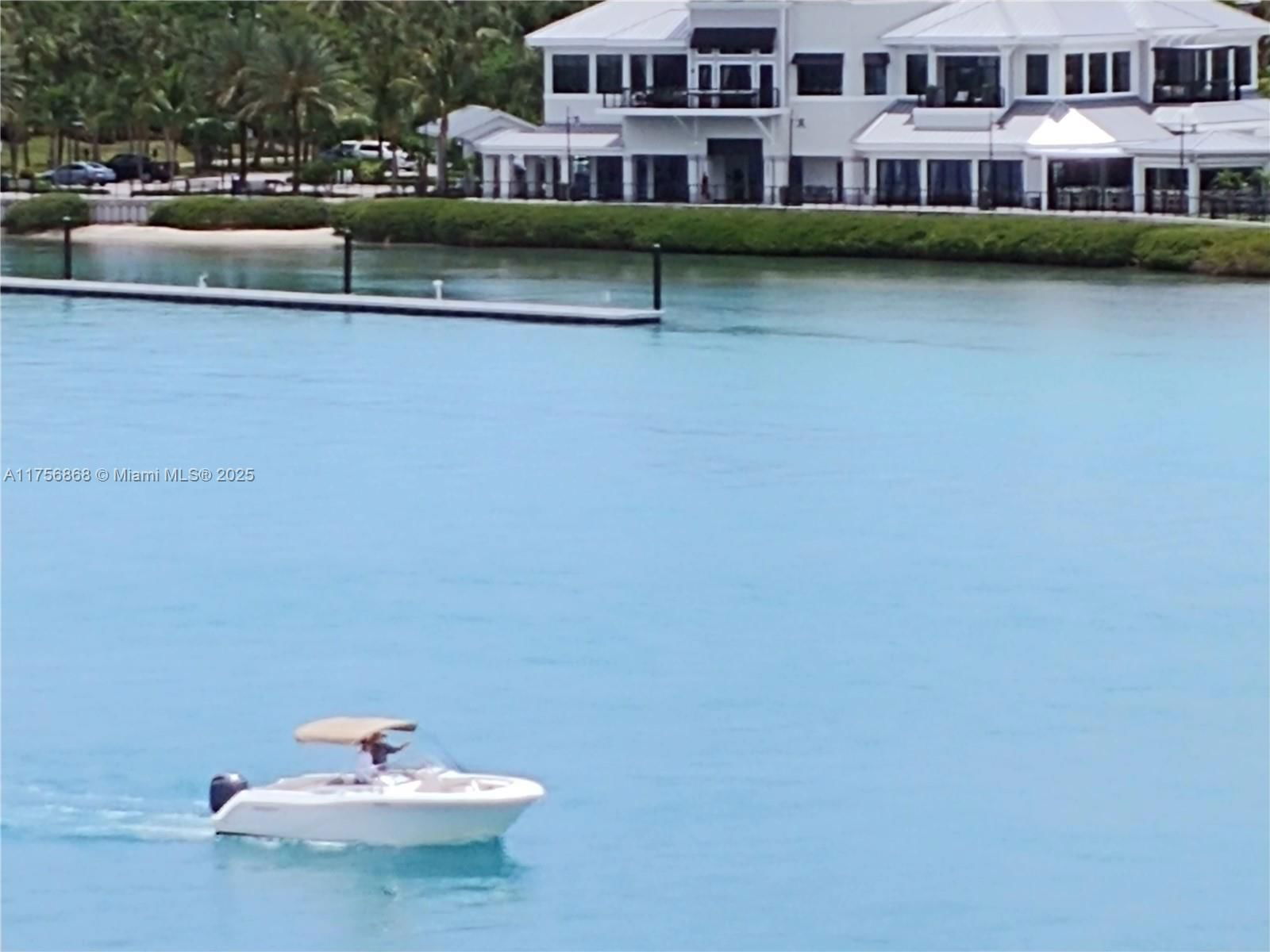 Real estate property located at 18369 Wood Haven Ln J, Martin, Riverbend Condo, Jupiter, FL