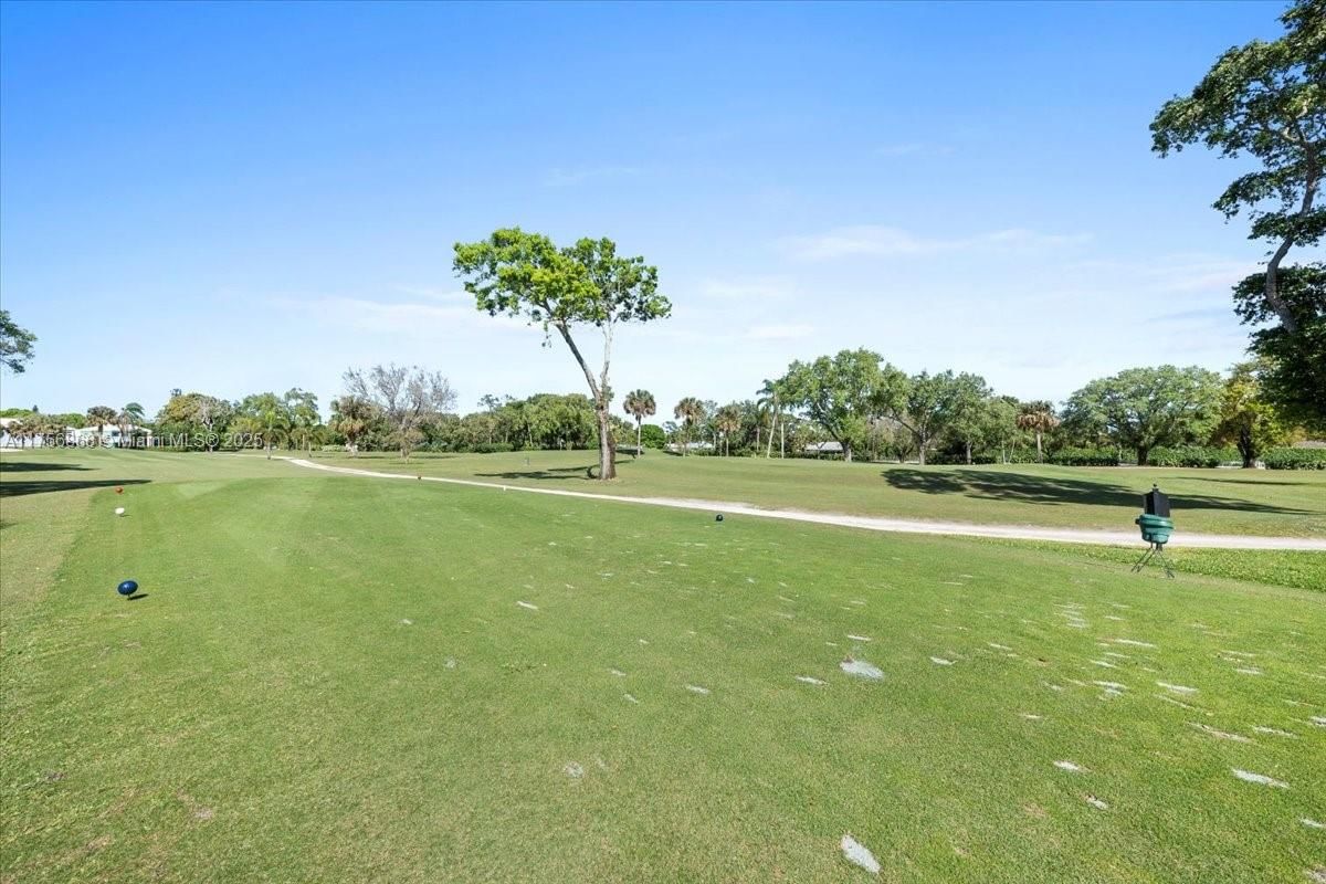 Real estate property located at 18369 Wood Haven Ln J, Martin, Riverbend Condo, Jupiter, FL
