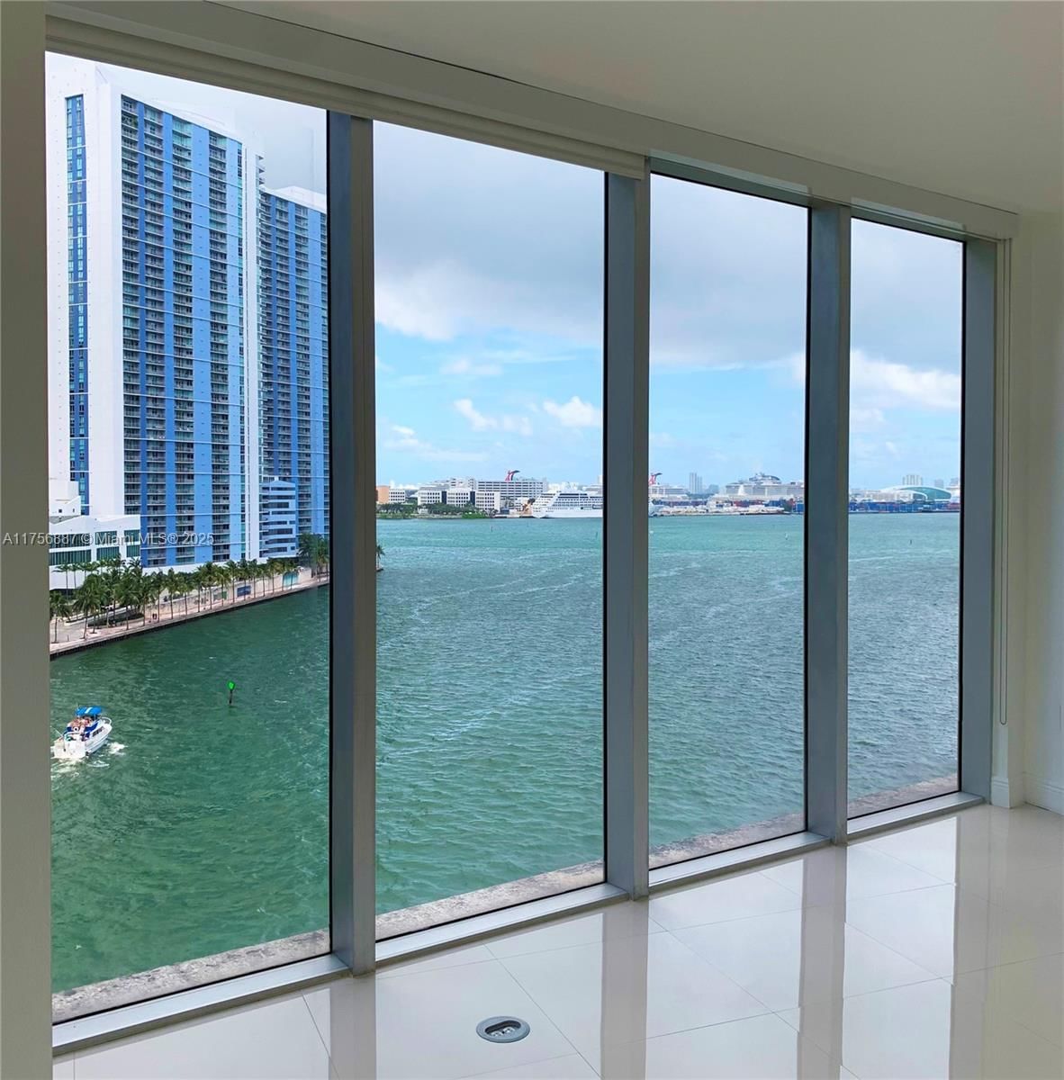Real estate property located at 465 Brickell Ave #1002, Miami-dade, Icon Brickell Condo No 1, Miami, FL