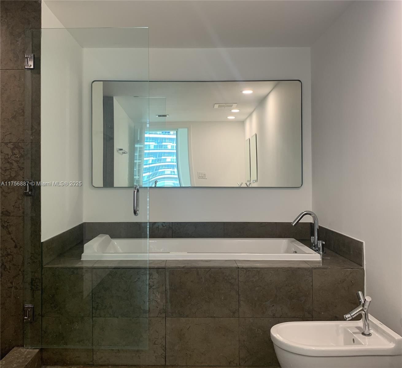 Real estate property located at 465 Brickell Ave #1002, Miami-dade, Icon Brickell Condo No 1, Miami, FL