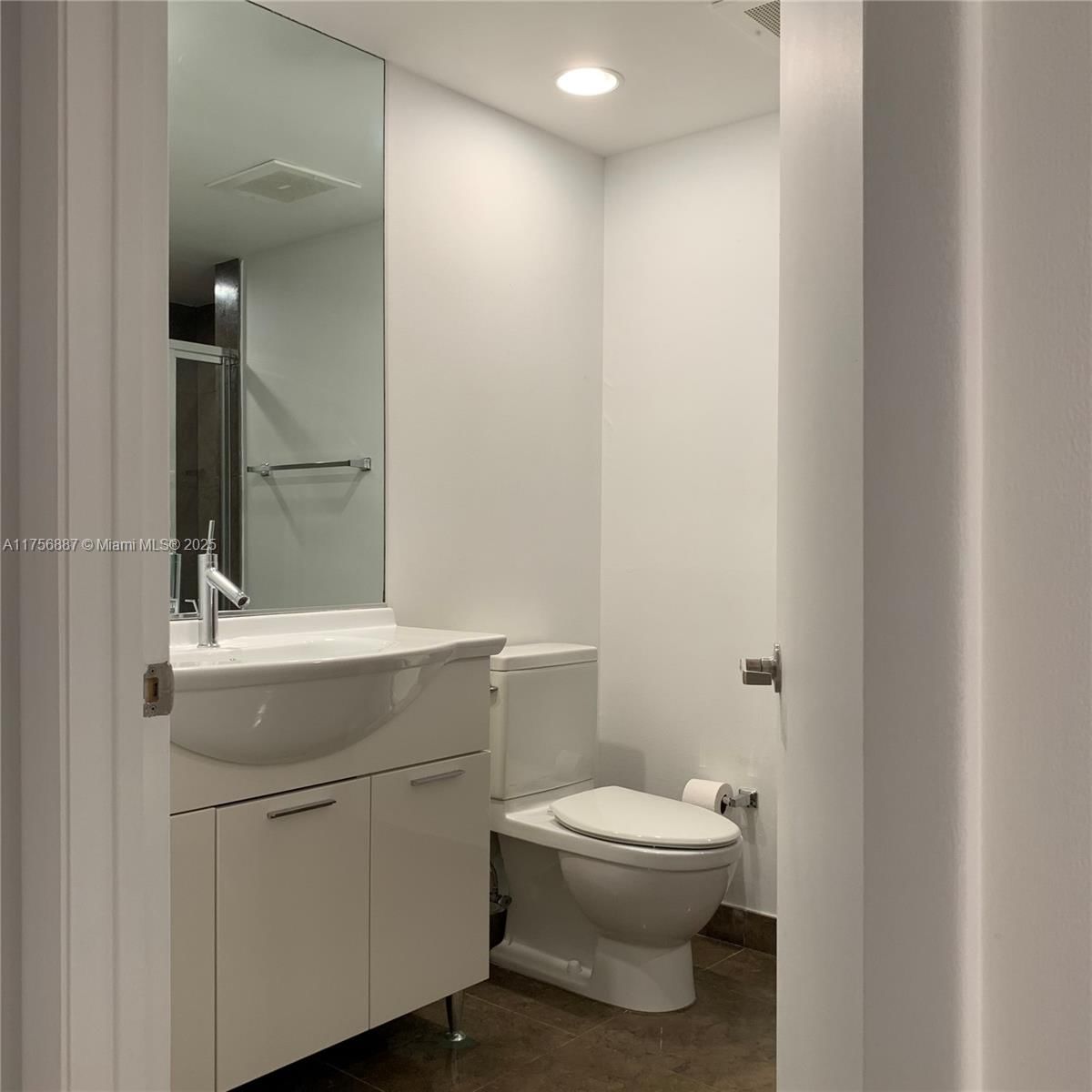 Real estate property located at 465 Brickell Ave #1002, Miami-dade, Icon Brickell Condo No 1, Miami, FL