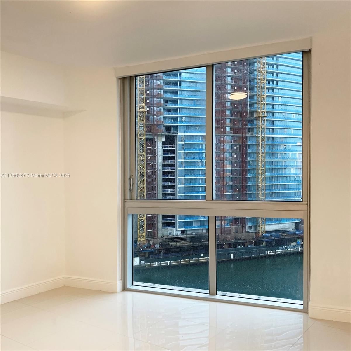 Real estate property located at 465 Brickell Ave #1002, Miami-dade, Icon Brickell Condo No 1, Miami, FL