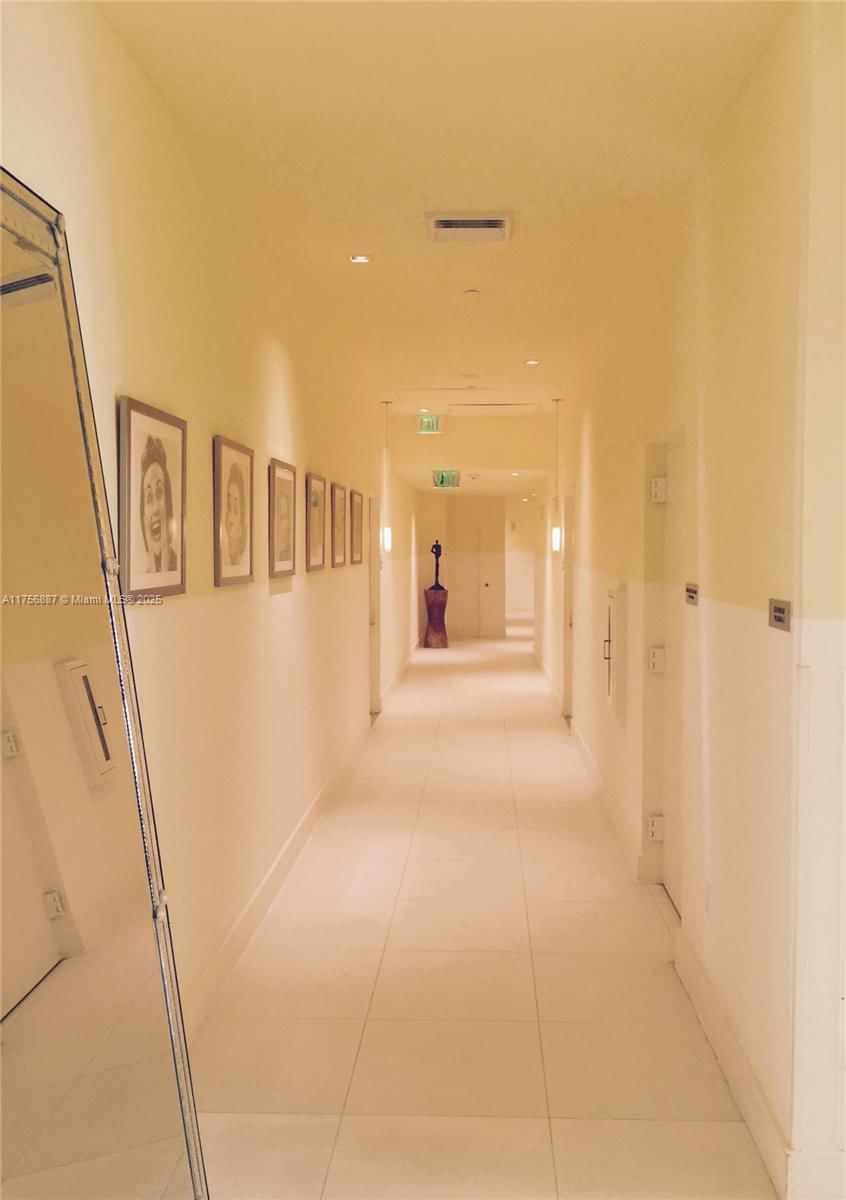 Real estate property located at 465 Brickell Ave #1002, Miami-dade, Icon Brickell Condo No 1, Miami, FL