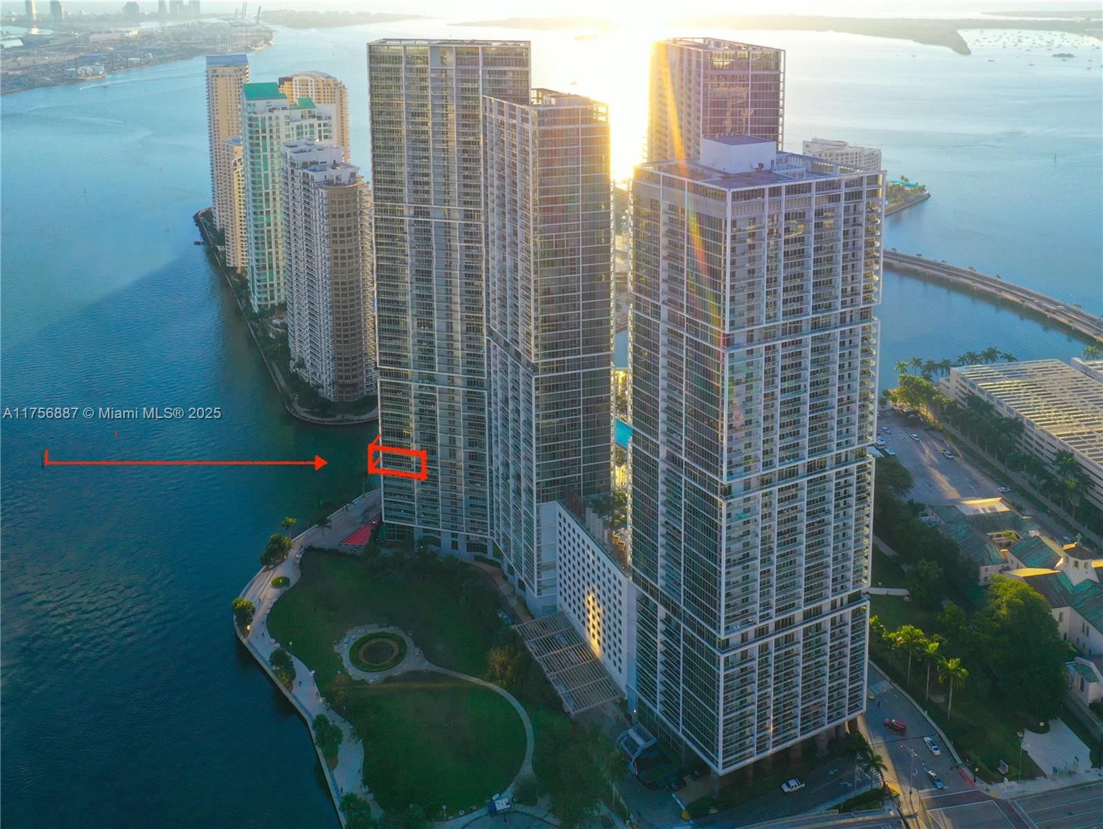 Real estate property located at 465 Brickell Ave #1002, Miami-dade, Icon Brickell Condo No 1, Miami, FL
