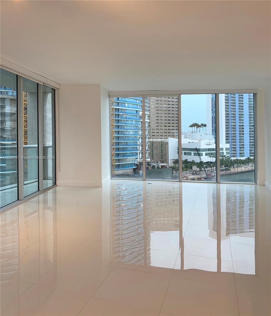 Real estate property located at 465 Brickell Ave #1002, Miami-dade, Icon Brickell Condo No 1, Miami, FL