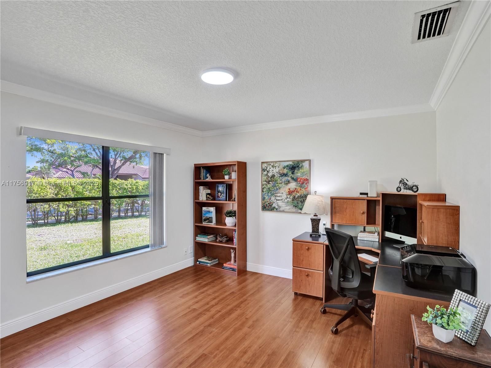 Real estate property located at 1034 Poplar Circle, Broward, Country Isles, Weston, FL