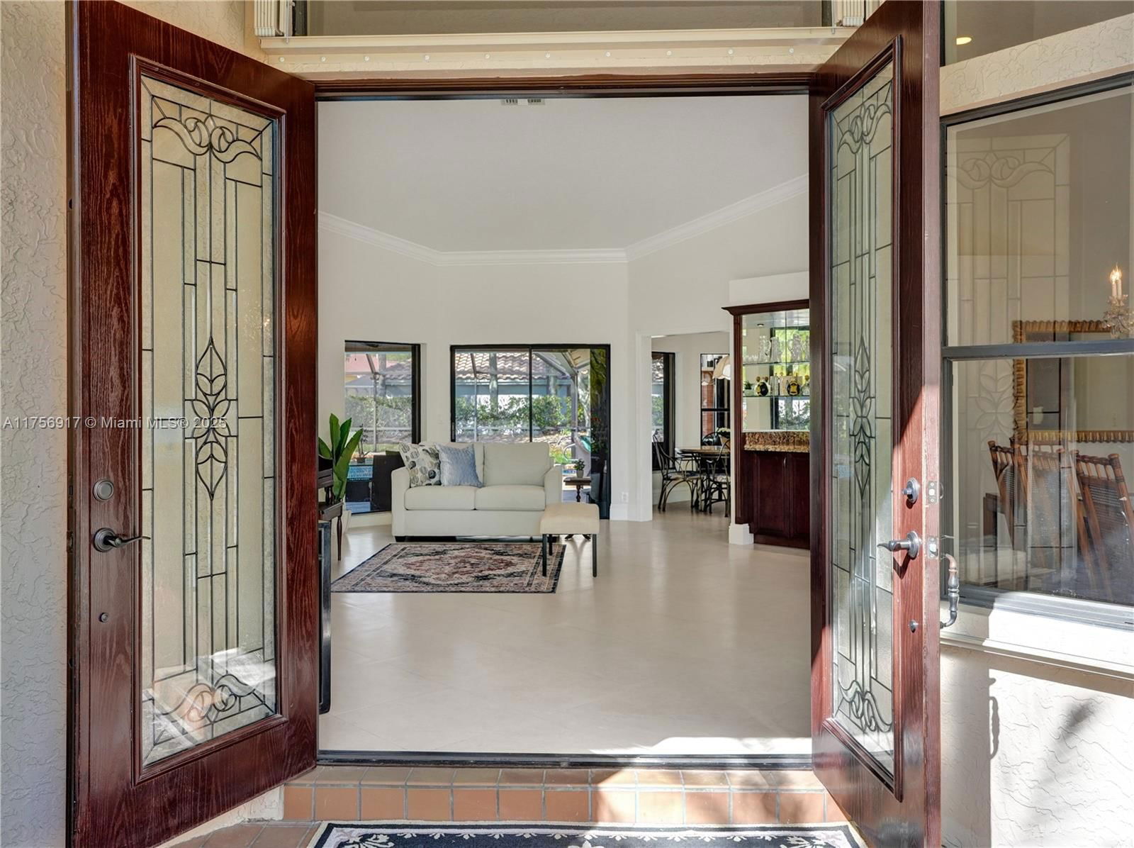 Real estate property located at 1034 Poplar Circle, Broward, Country Isles, Weston, FL