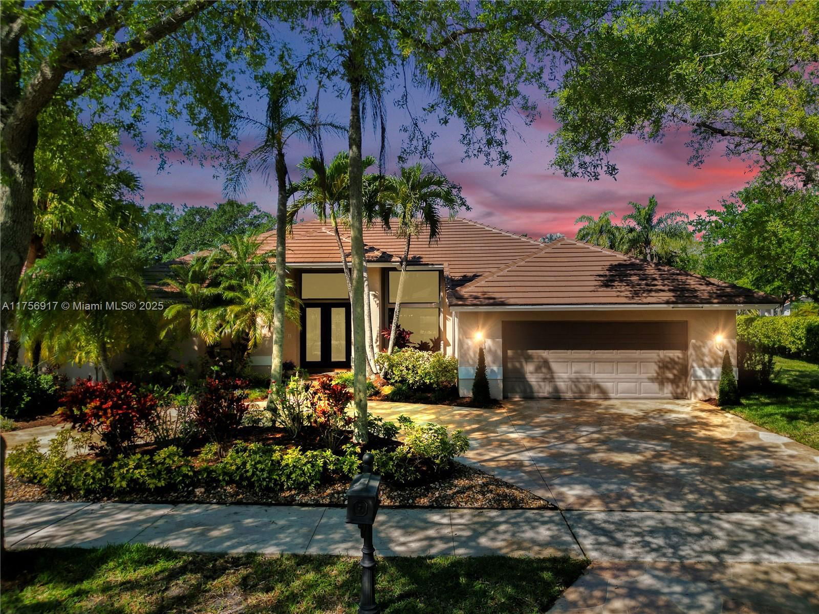 Real estate property located at 1034 Poplar Circle, Broward, Country Isles, Weston, FL