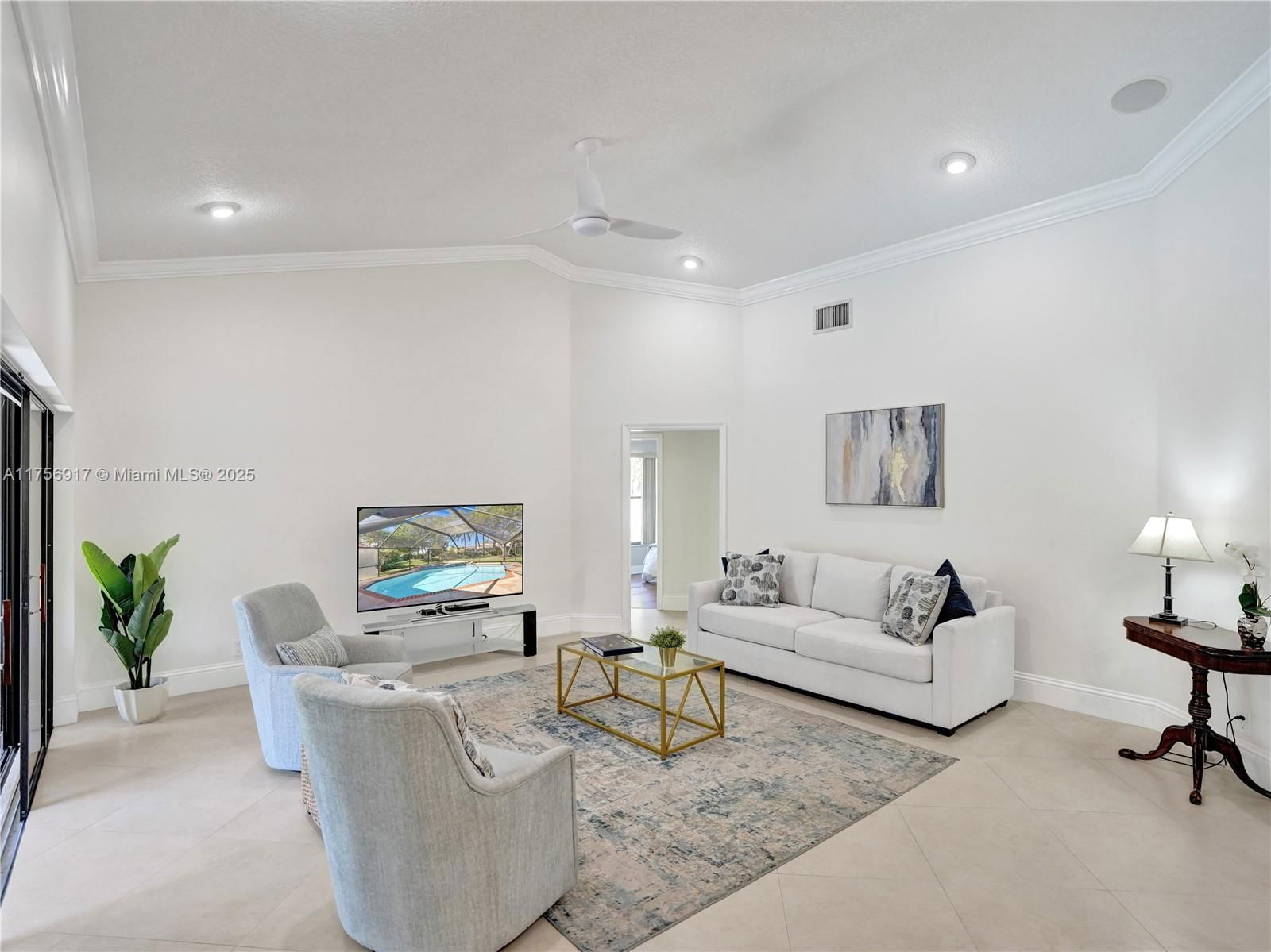 Real estate property located at 1034 Poplar Circle, Broward, Country Isles, Weston, FL