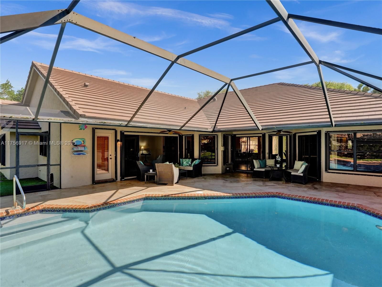 Real estate property located at 1034 Poplar Circle, Broward, Country Isles, Weston, FL