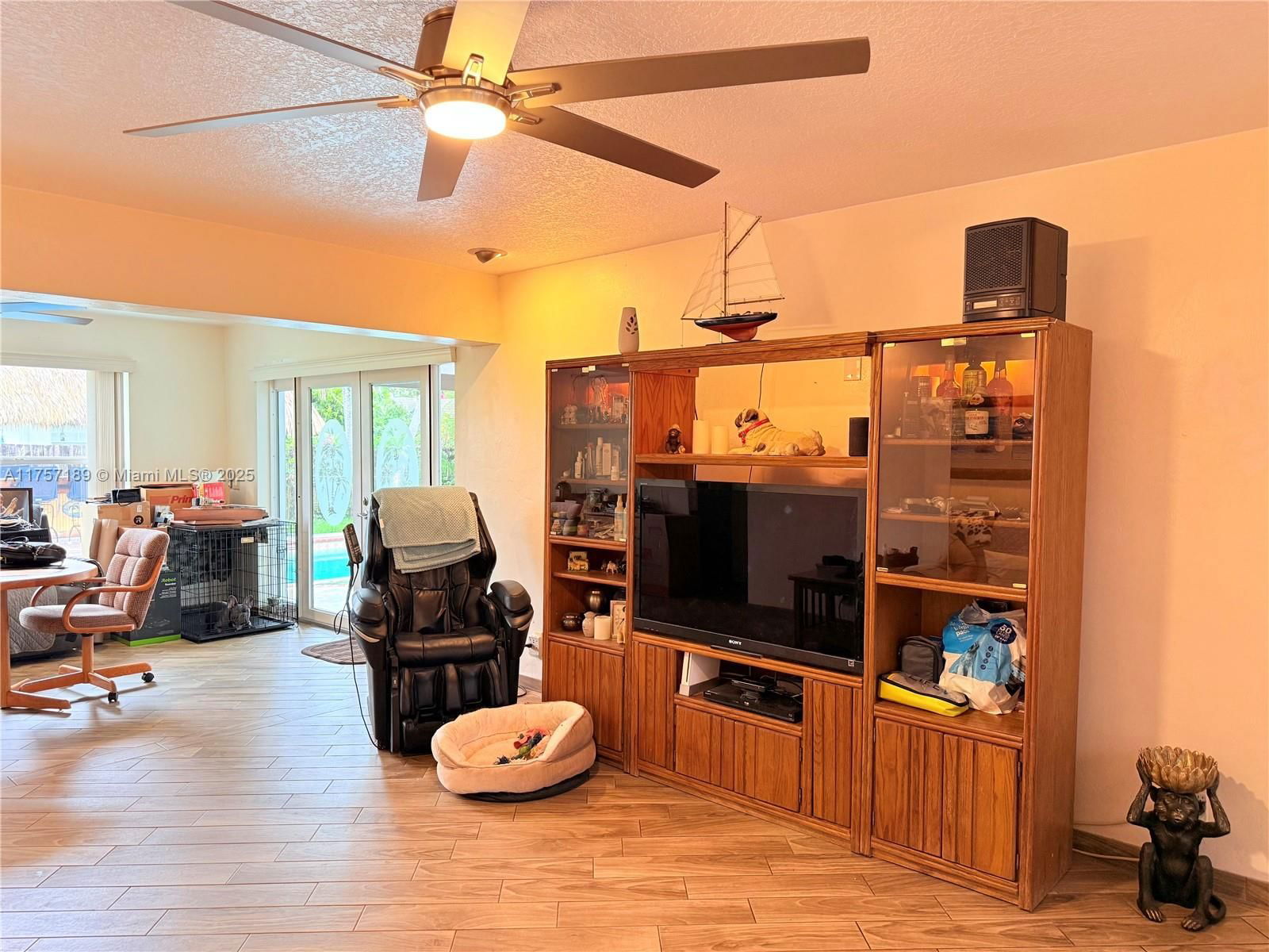 Real estate property located at 5369 Balsam Ter, Broward, Plantation Gardens 4th Se, Plantation, FL