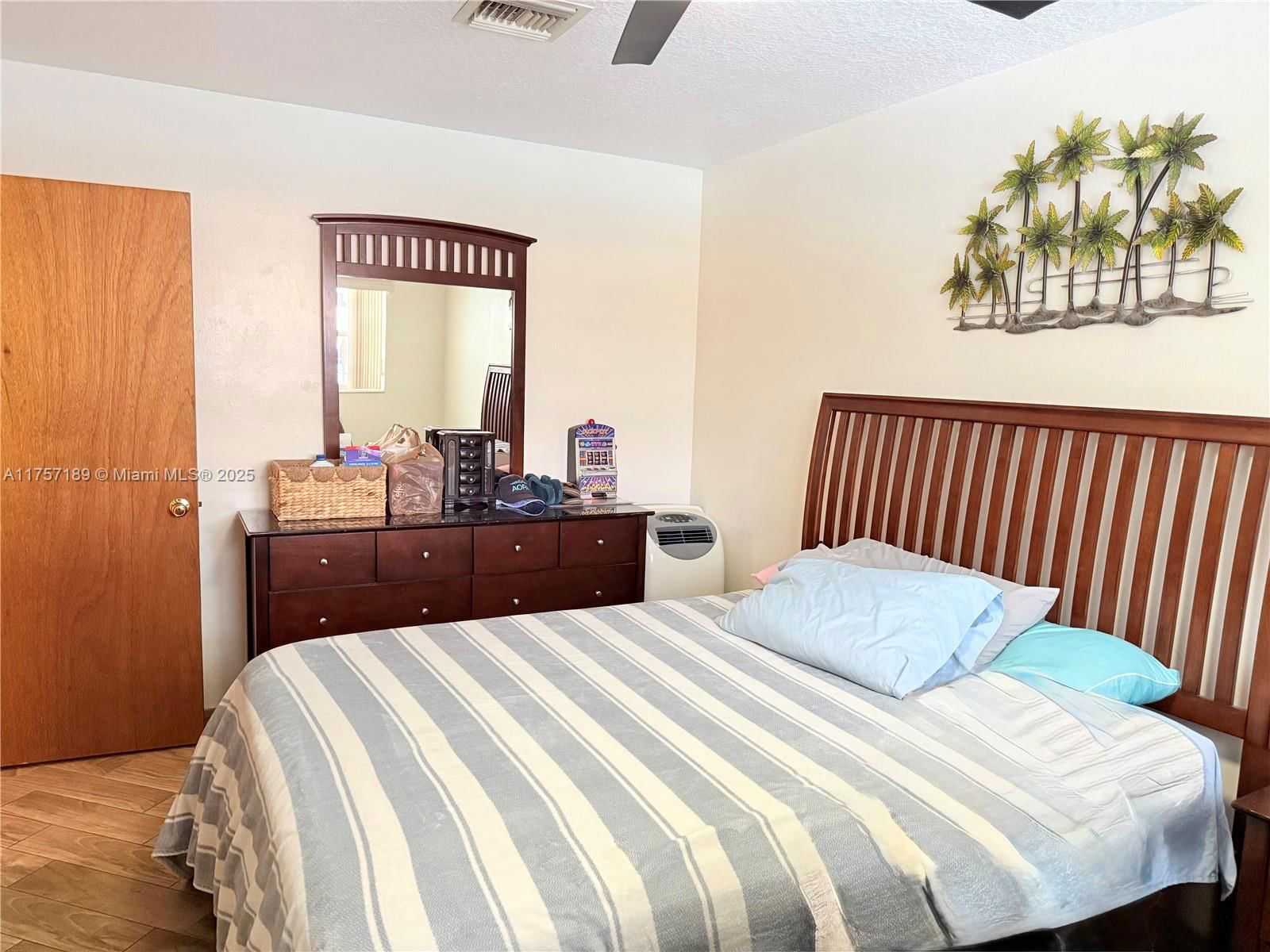 Real estate property located at 5369 Balsam Ter, Broward, Plantation Gardens 4th Se, Plantation, FL