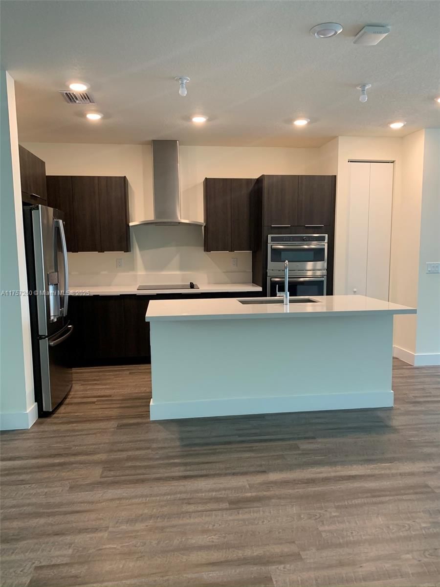 Real estate property located at , Miami-dade, Landmark At Doral Central, Doral, FL