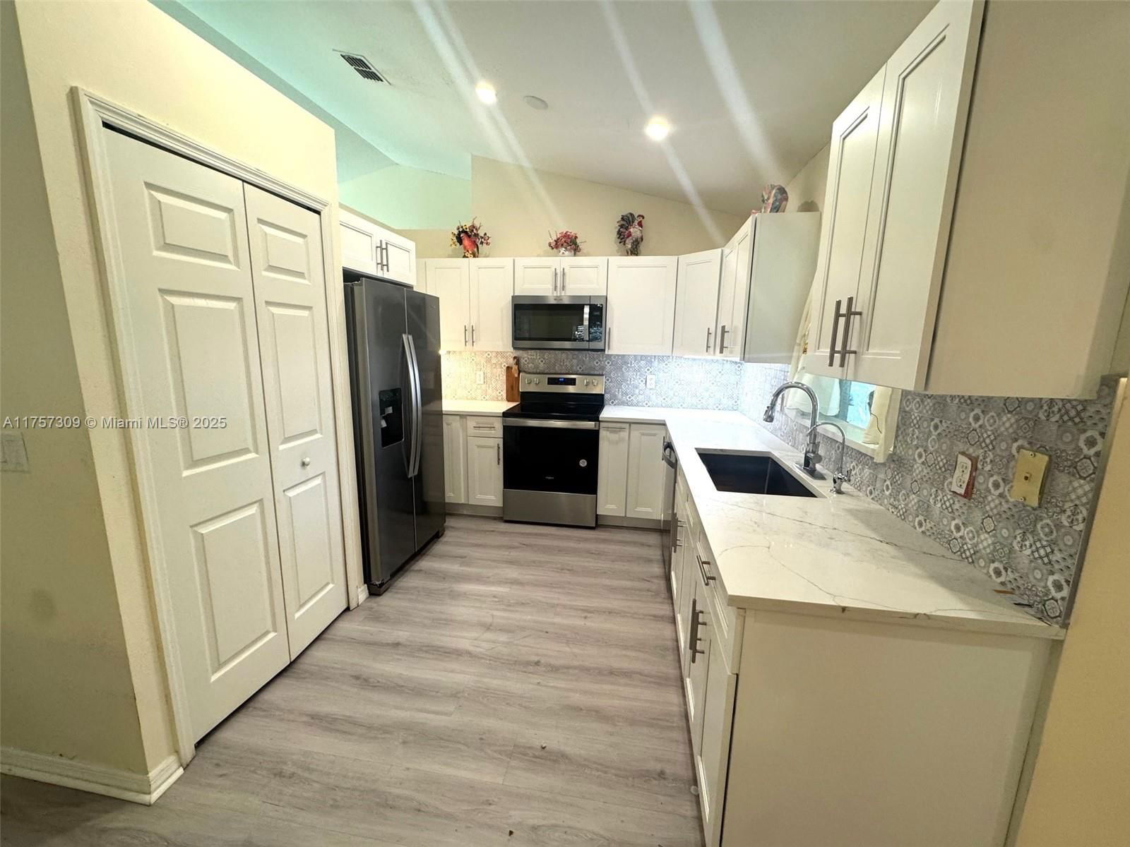 Real estate property located at 8535 104th Ct, Indian River, Vero Lake Estates Unit N, Vero Beach, FL