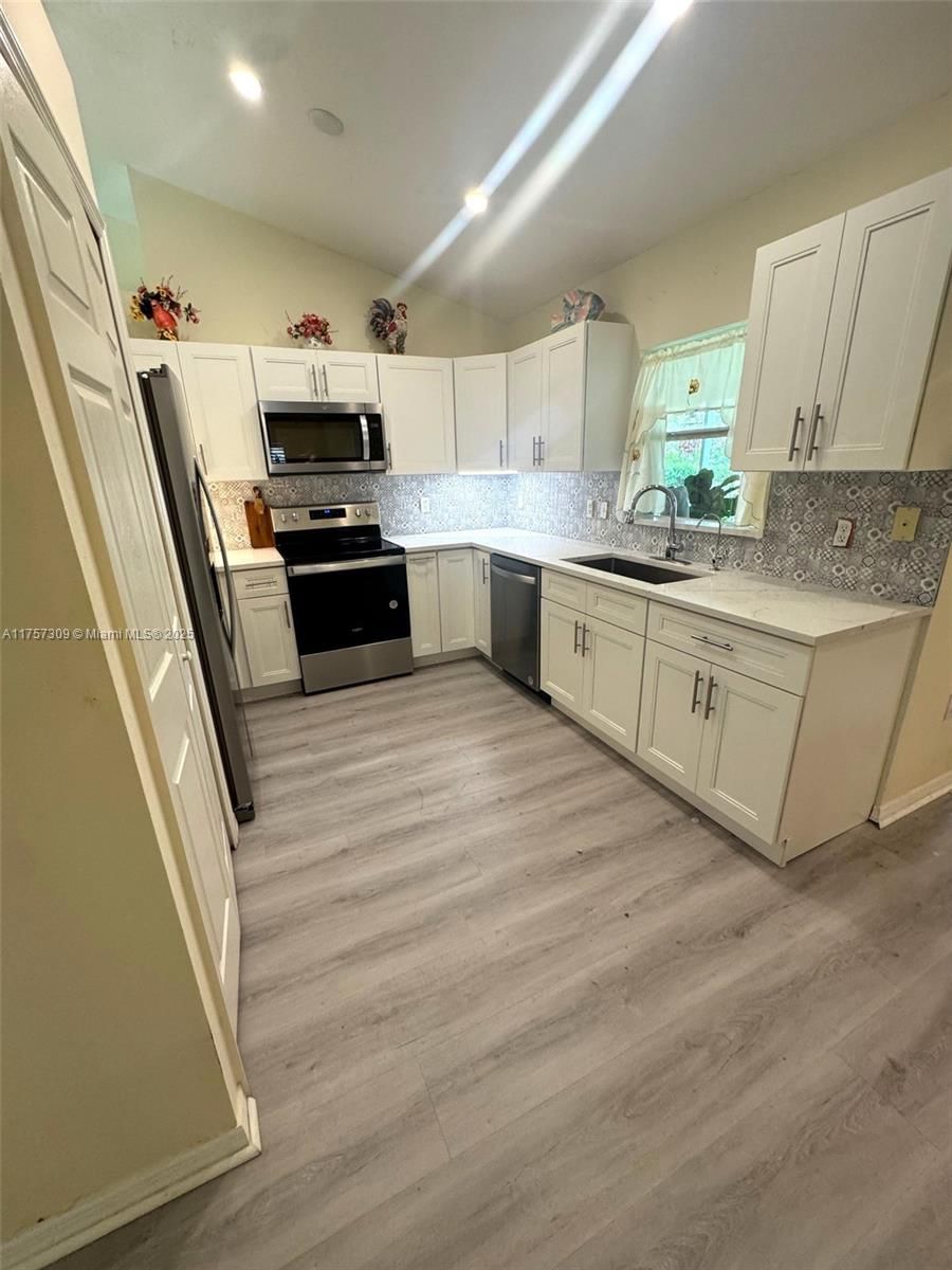 Real estate property located at 8535 104th Ct, Indian River, Vero Lake Estates Unit N, Vero Beach, FL