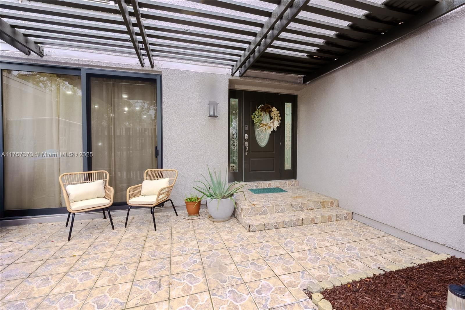 Real estate property located at 11354 16th St, Broward, Everglades Sugar & Land, Pembroke Pines, FL