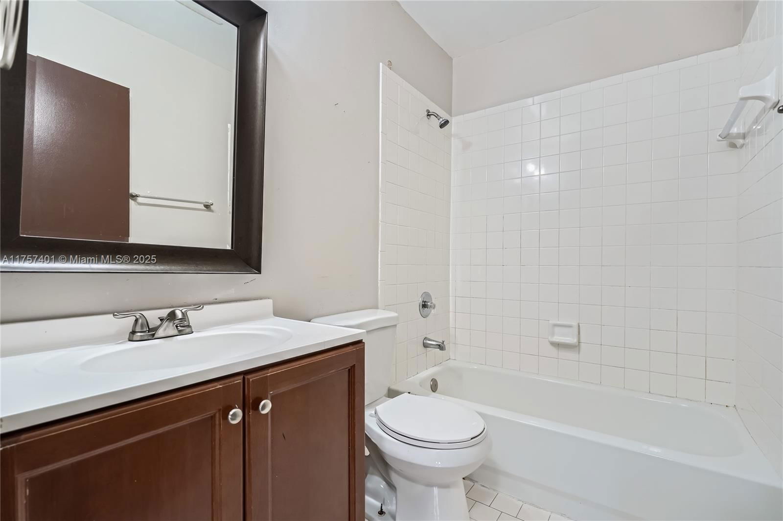 Real estate property located at 14207 176th Ter, Miami-dade, Aristotle Sub Phase I, Miami, FL