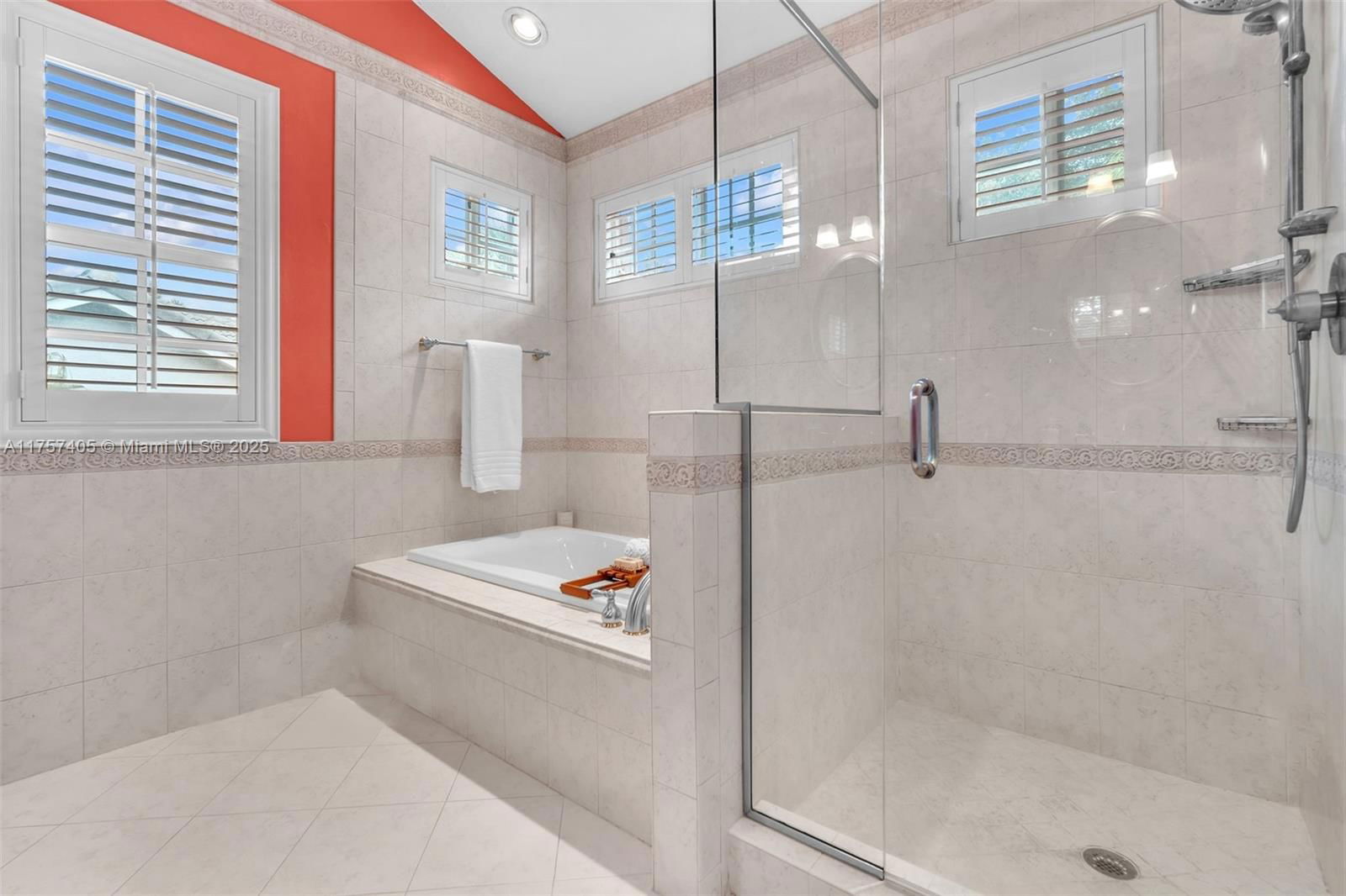 Real estate property located at 1095 Longview, Broward, Sector 5 Single Family, Weston, FL