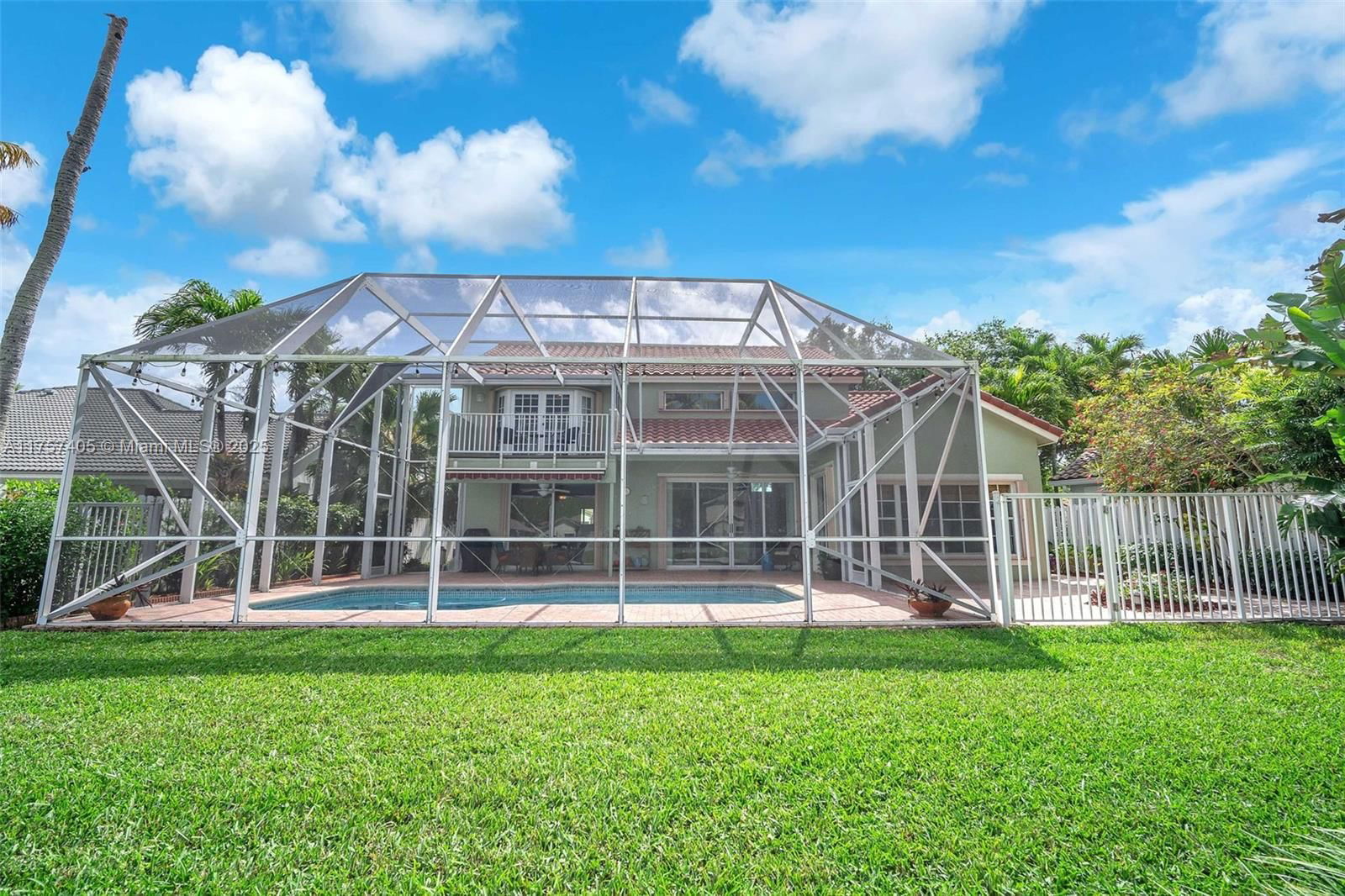 Real estate property located at 1095 Longview, Broward, Sector 5 Single Family, Weston, FL