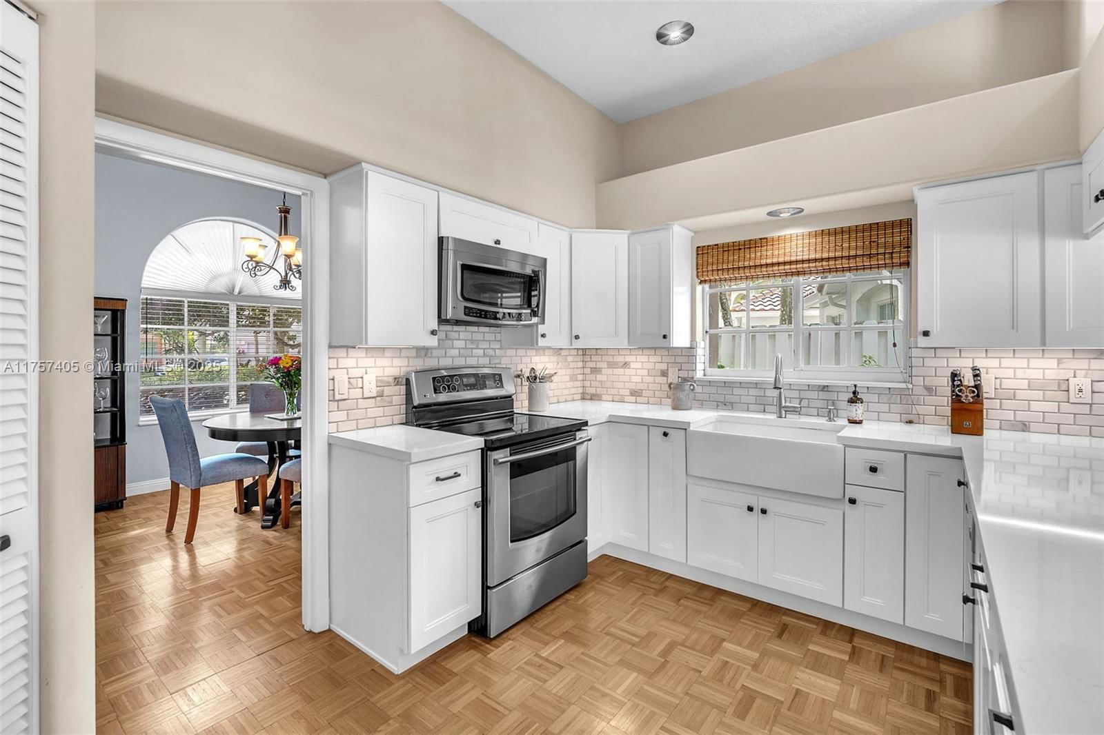 Real estate property located at 1095 Longview, Broward, Sector 5 Single Family, Weston, FL