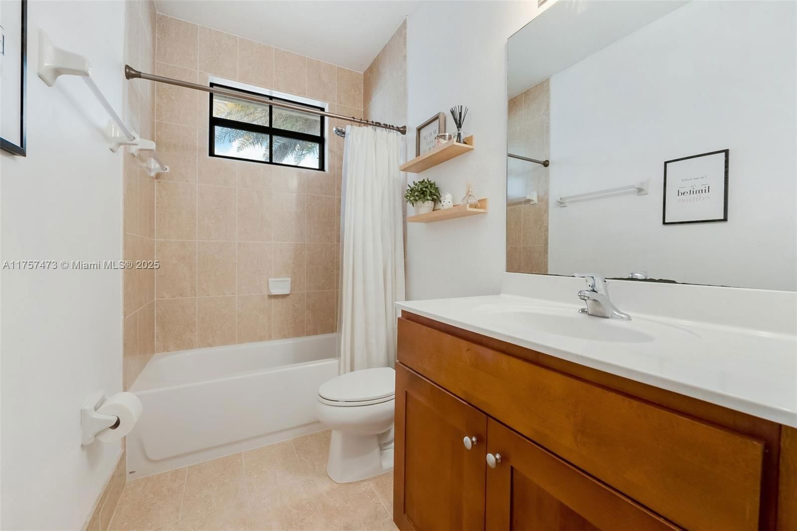 Real estate property located at 9936 10th St, Miami-dade, Fontainebleau West North, Miami, FL
