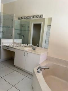 Real estate property located at 959 Falling Water Rd, Broward, Sector 4 North, Weston, FL