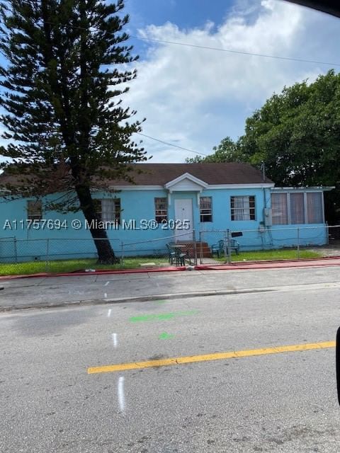 Real estate property located at 2156 32nd St, Miami-dade, Evergreen Lawns No 2, Miami, FL
