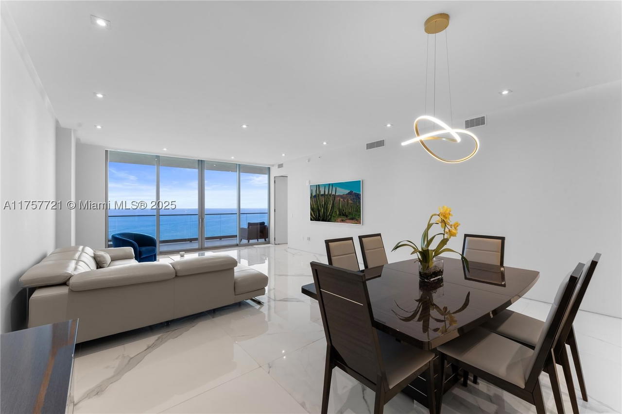 Real estate property located at 18975 Collins Ave #3703, Miami-dade, 18975 Collins Condo, Sunny Isles Beach, FL