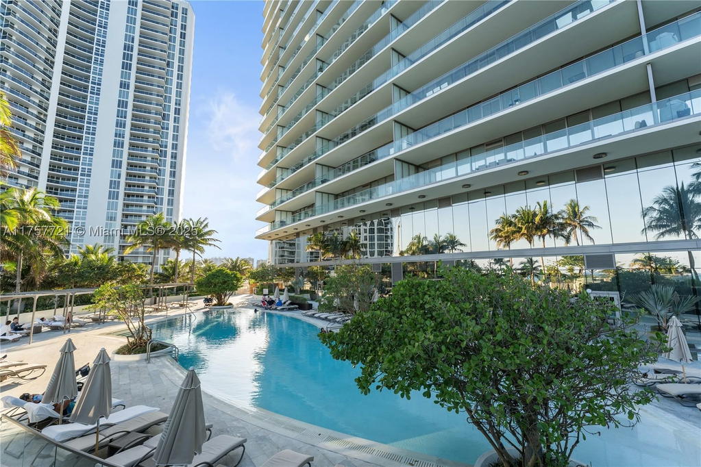 Real estate property located at 18975 Collins Ave #3703, Miami-dade, 18975 Collins Condo, Sunny Isles Beach, FL
