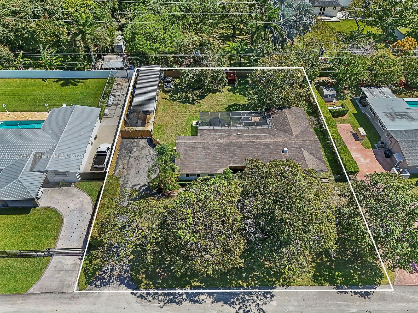 Real estate property located at 7321 84th Ct, Miami-dade, Mayfield Mnr, Miami, FL