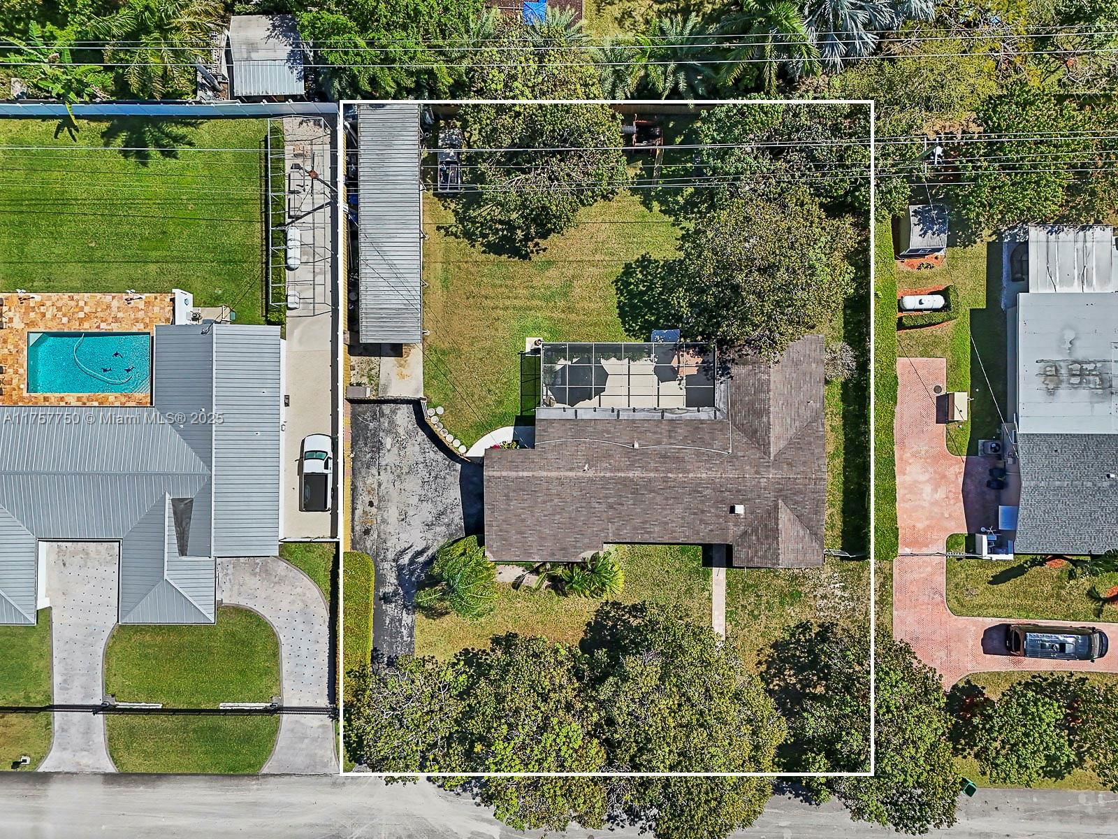 Real estate property located at 7321 84th Ct, Miami-dade, Mayfield Mnr, Miami, FL