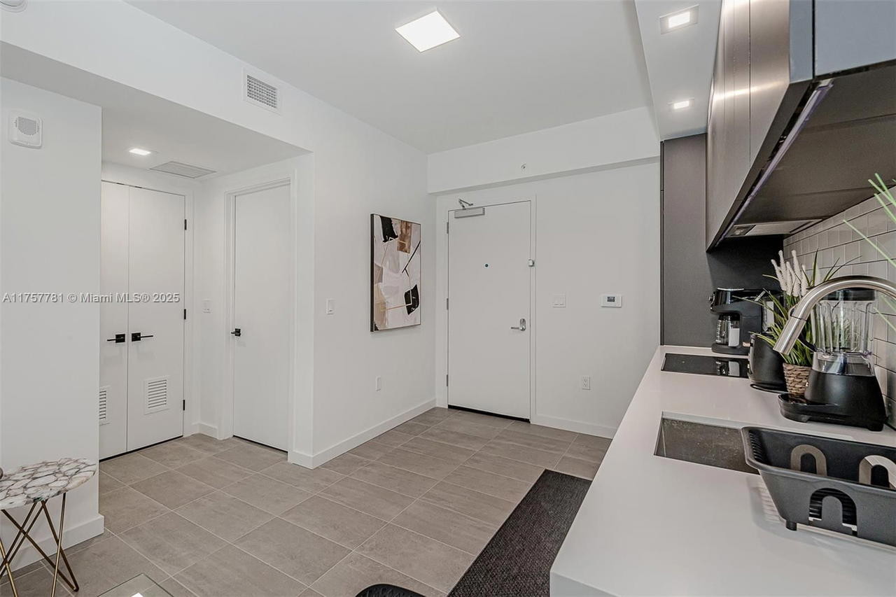Real estate property located at 227 2nd St #1805, Miami-dade, Map Of Miami Dade Co. Fl., Miami, FL