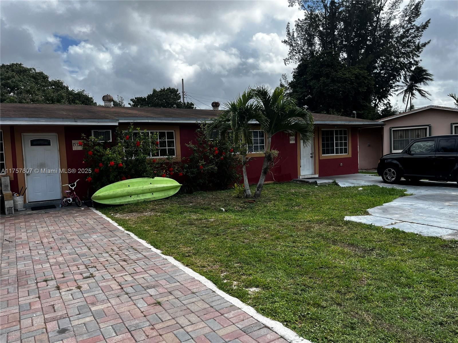 Real estate property located at 15721 40th Ct, Miami-dade, Venetian Gardens Acrespb, Miami Gardens, FL