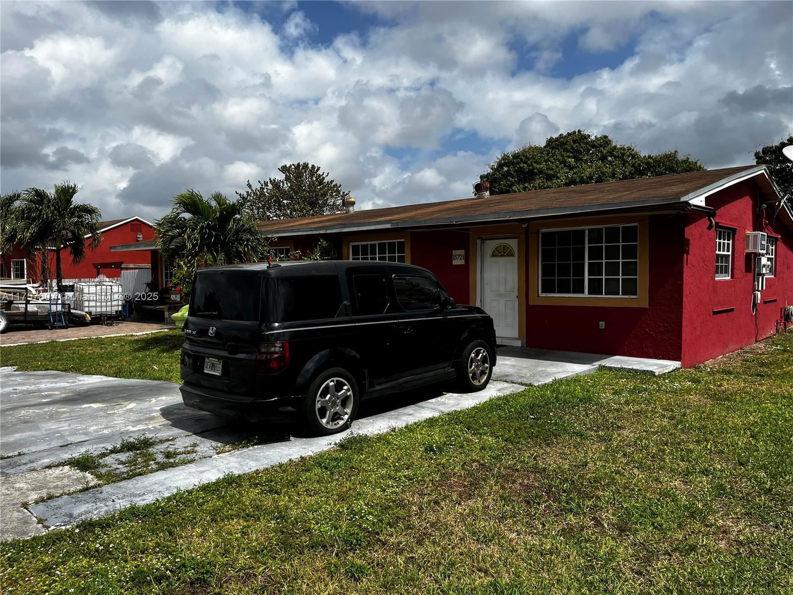 Real estate property located at 15721 40th Ct, Miami-dade, Venetian Gardens Acrespb, Miami Gardens, FL