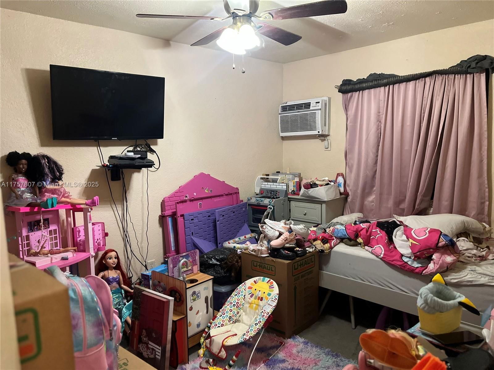 Real estate property located at 15721 40th Ct, Miami-dade, Venetian Gardens Acrespb, Miami Gardens, FL