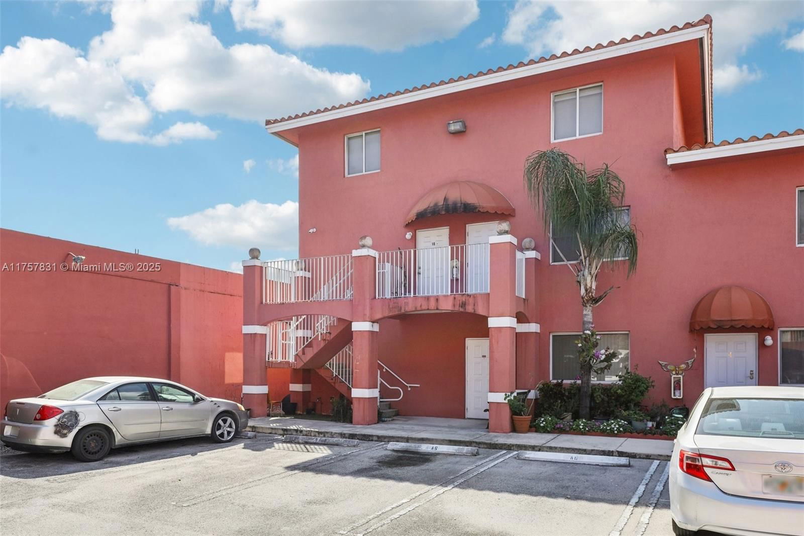 Real estate property located at 3817 17th Ave #10, Miami-dade, Ralph Plaza Ii Condo, Miami, FL