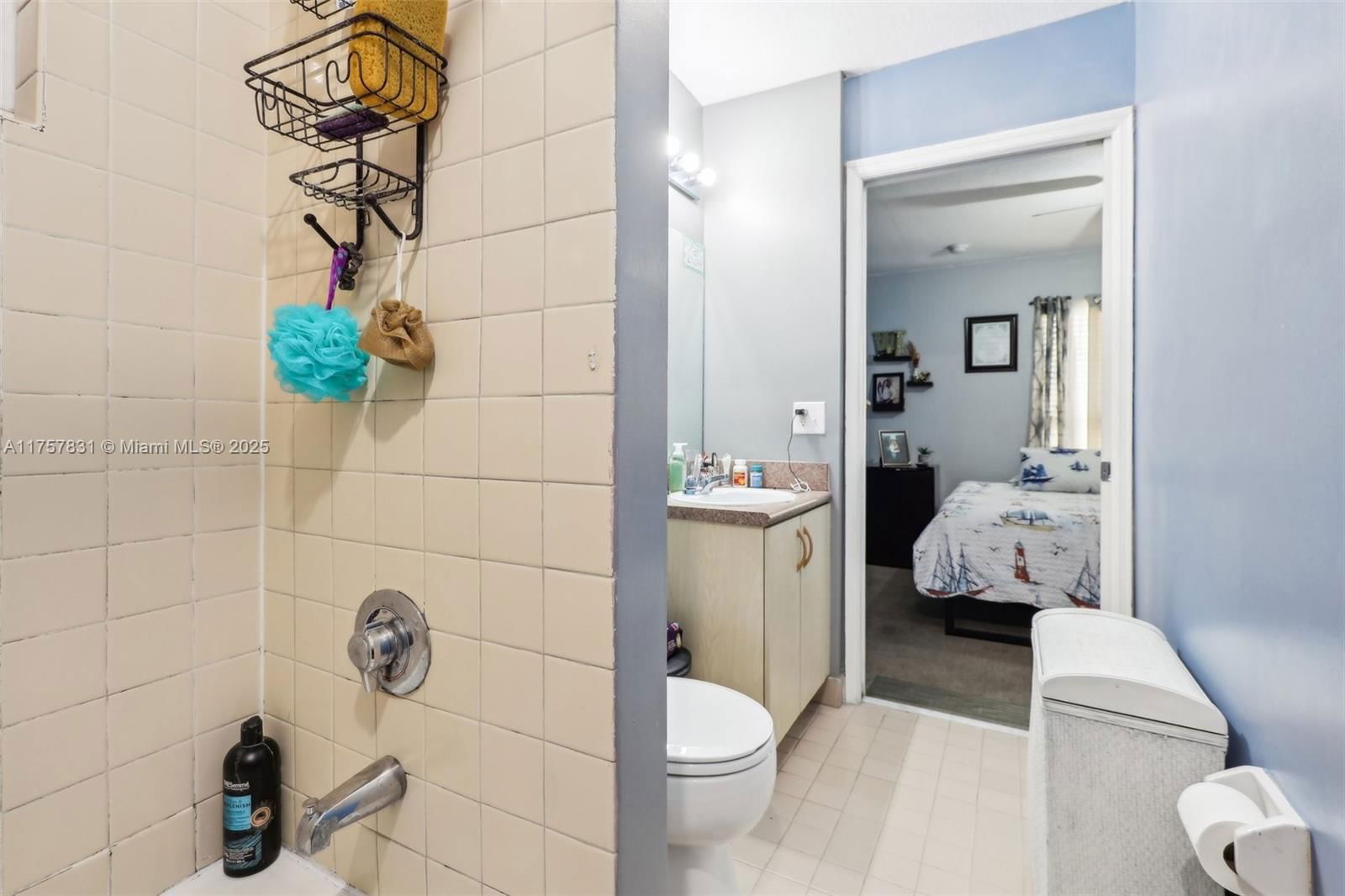 Real estate property located at 3817 17th Ave #10, Miami-dade, Ralph Plaza Ii Condo, Miami, FL
