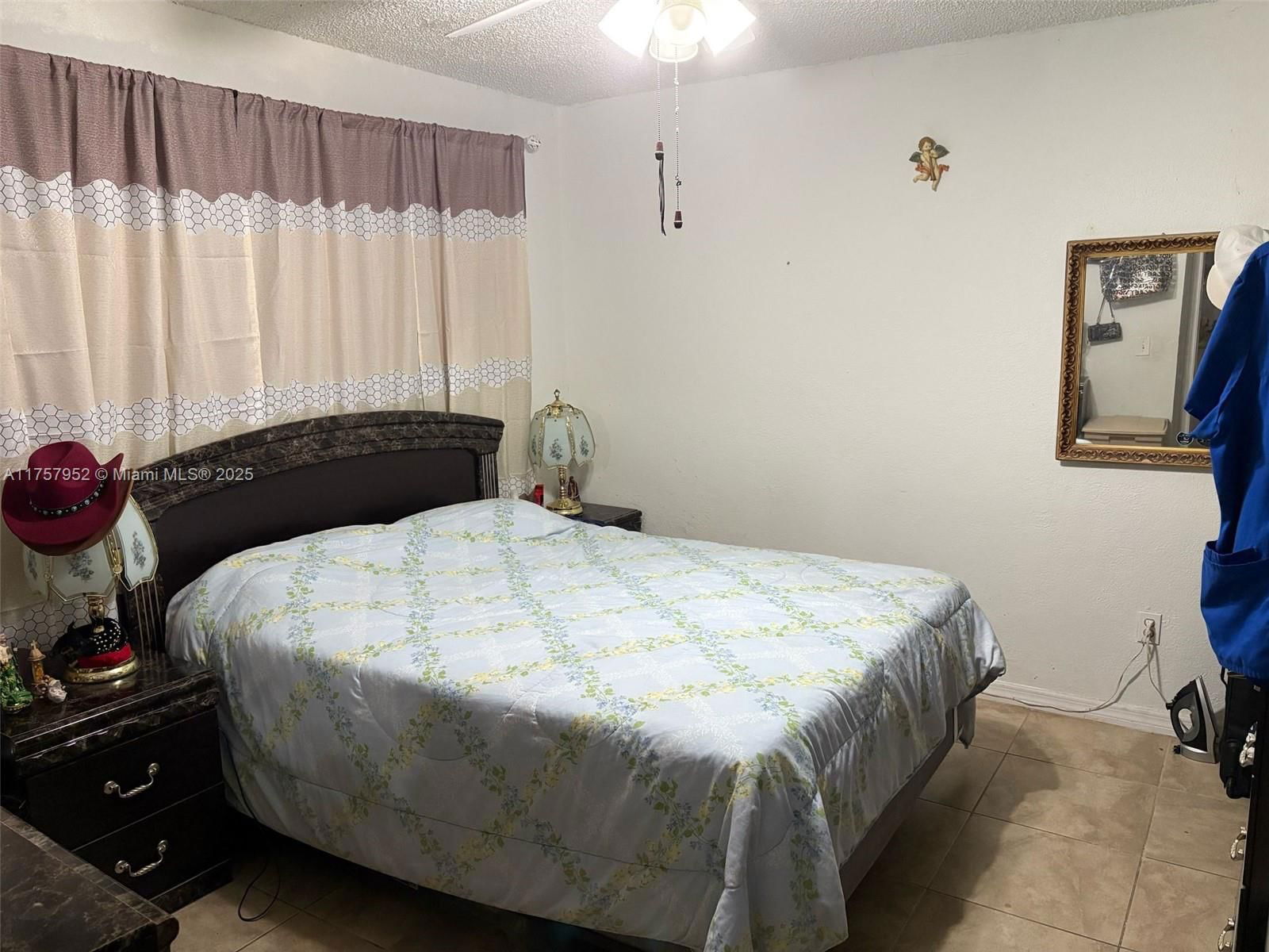 Real estate property located at 250 10th St, Miami-dade, Town Of Hialeah 1 Addn Am, Hialeah, FL