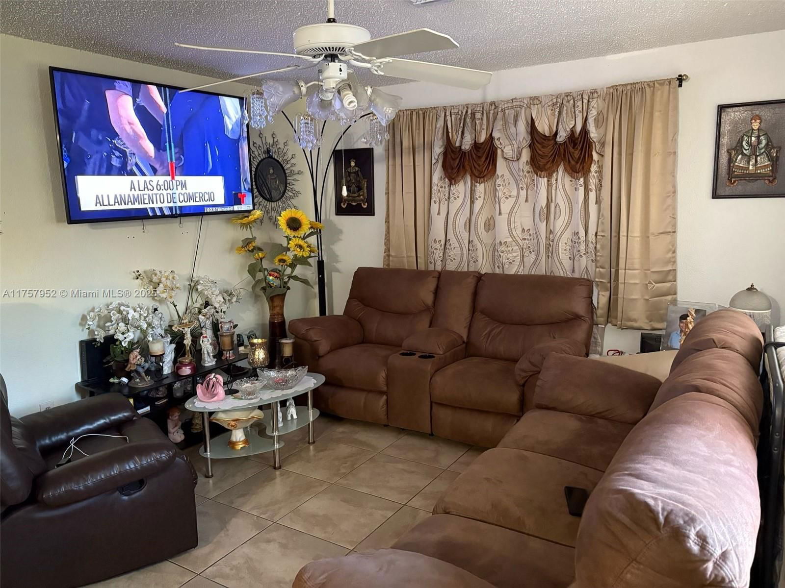 Real estate property located at 250 10th St, Miami-dade, Town Of Hialeah 1 Addn Am, Hialeah, FL