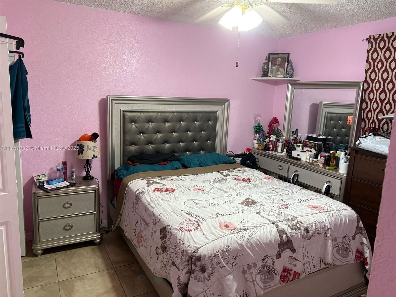 Real estate property located at 250 10th St, Miami-dade, Town Of Hialeah 1 Addn Am, Hialeah, FL