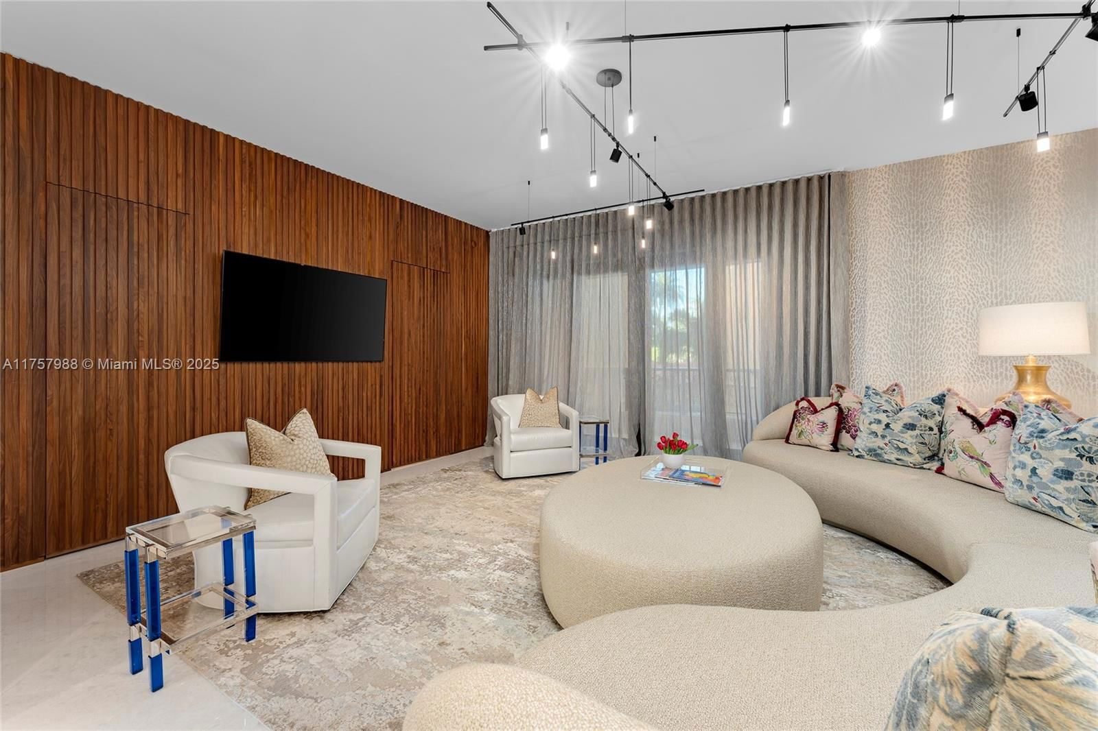 Real estate property located at 7223 Fisher Island Dr #7223, Miami-dade, Oceanside @ Fisher Isl Co, Miami Beach, FL
