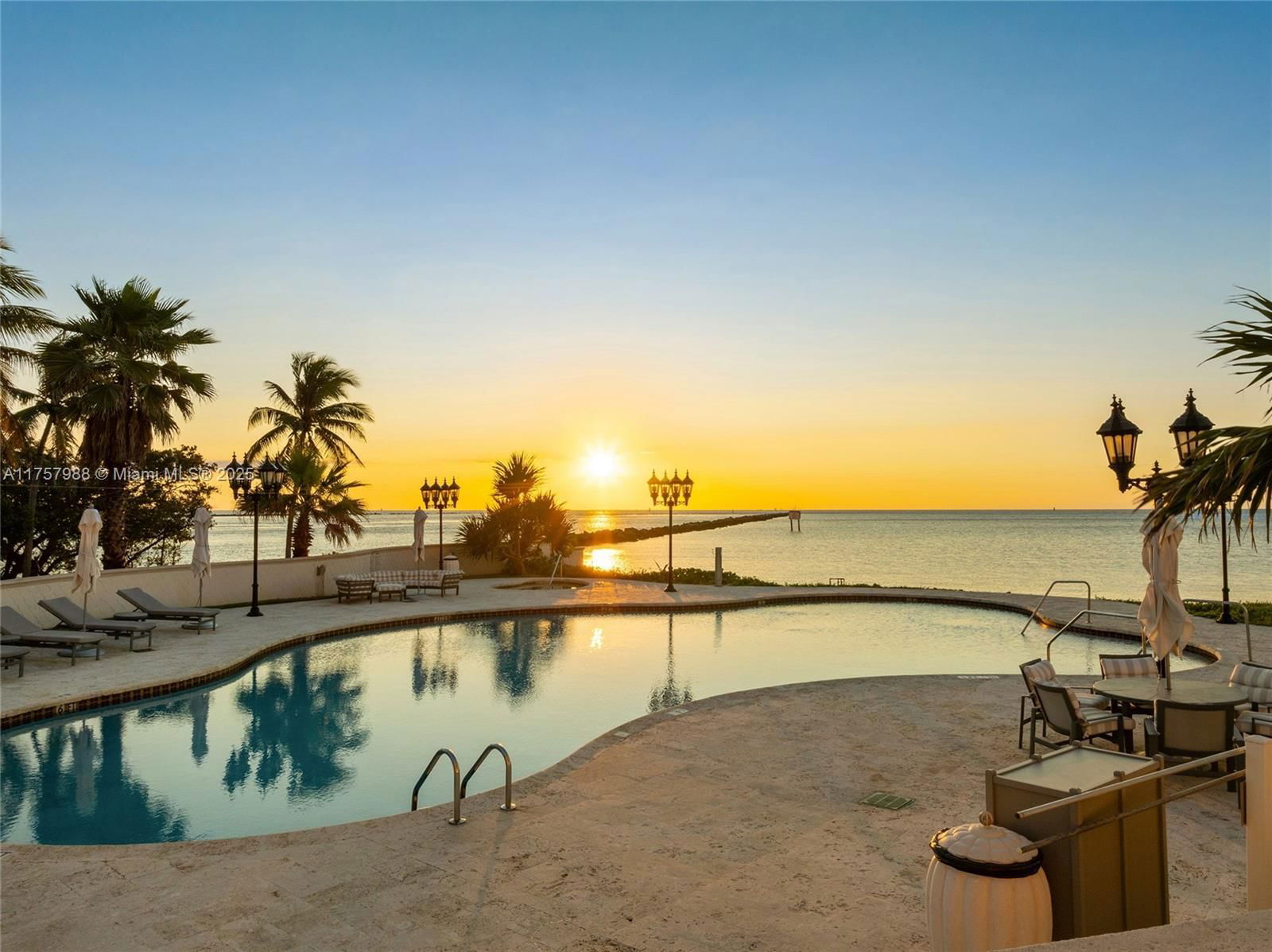 Real estate property located at 7223 Fisher Island Dr #7223, Miami-dade, Oceanside @ Fisher Isl Co, Miami Beach, FL