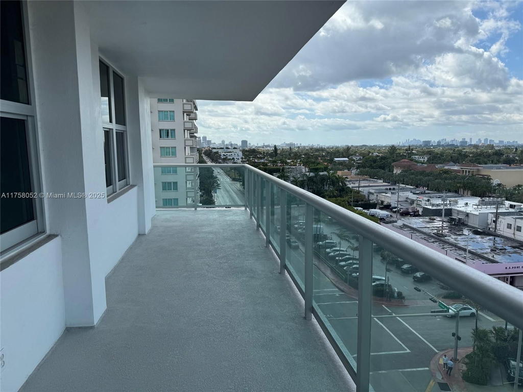 Real estate property located at 9511 Collins Ave #909, Miami-dade, 9500 Oceans Condo, Surfside, FL