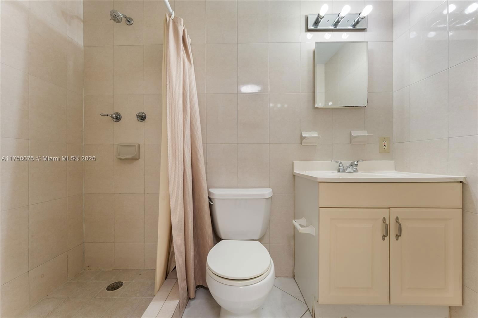 Real estate property located at 5230 95th Ct, Miami-dade, Miller Heights Sec 4, Miami, FL